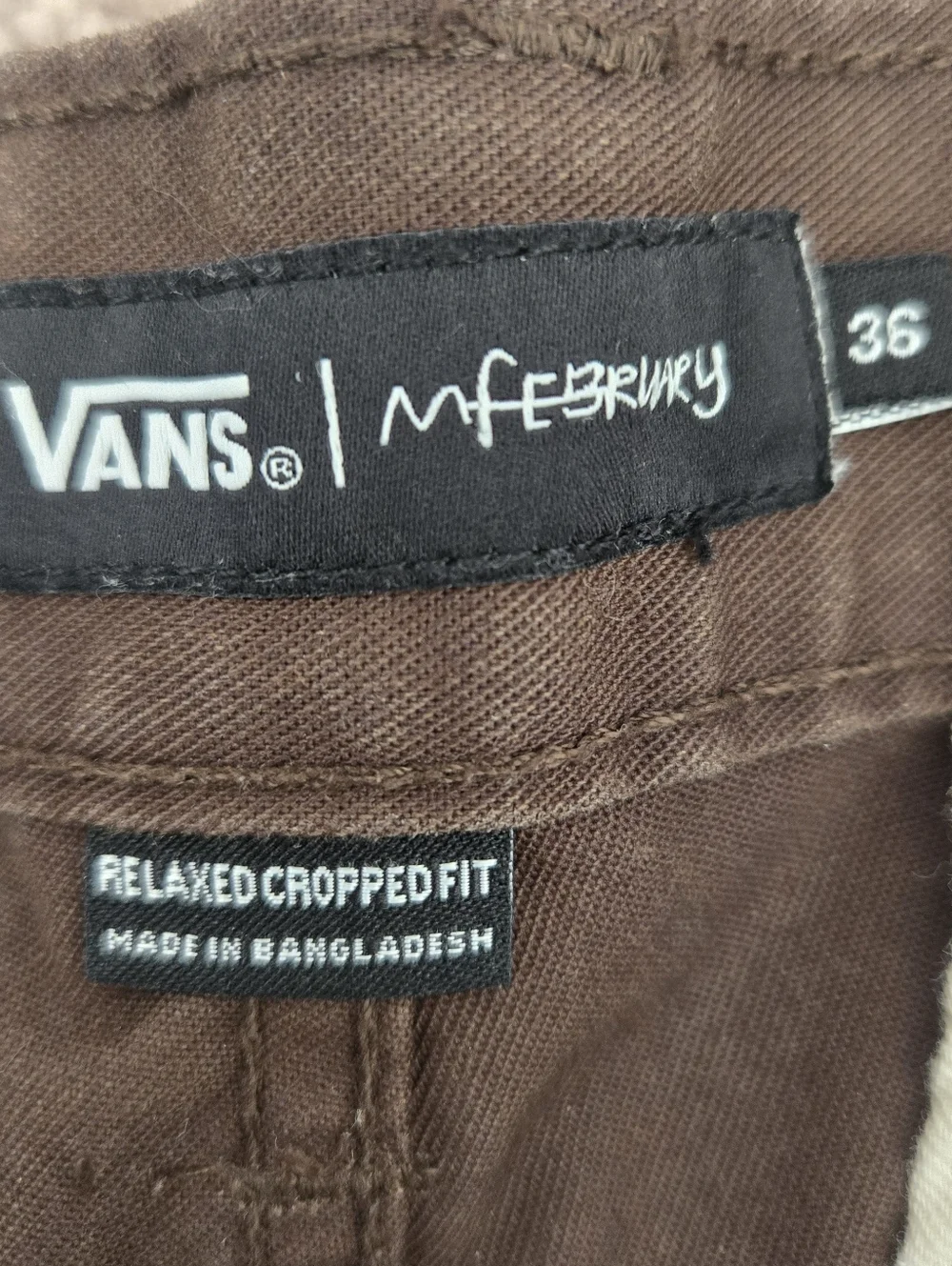 Vans Mikey February Authentic Relaxed Fit Cropped Chino Pants Mens Size 36 Brown